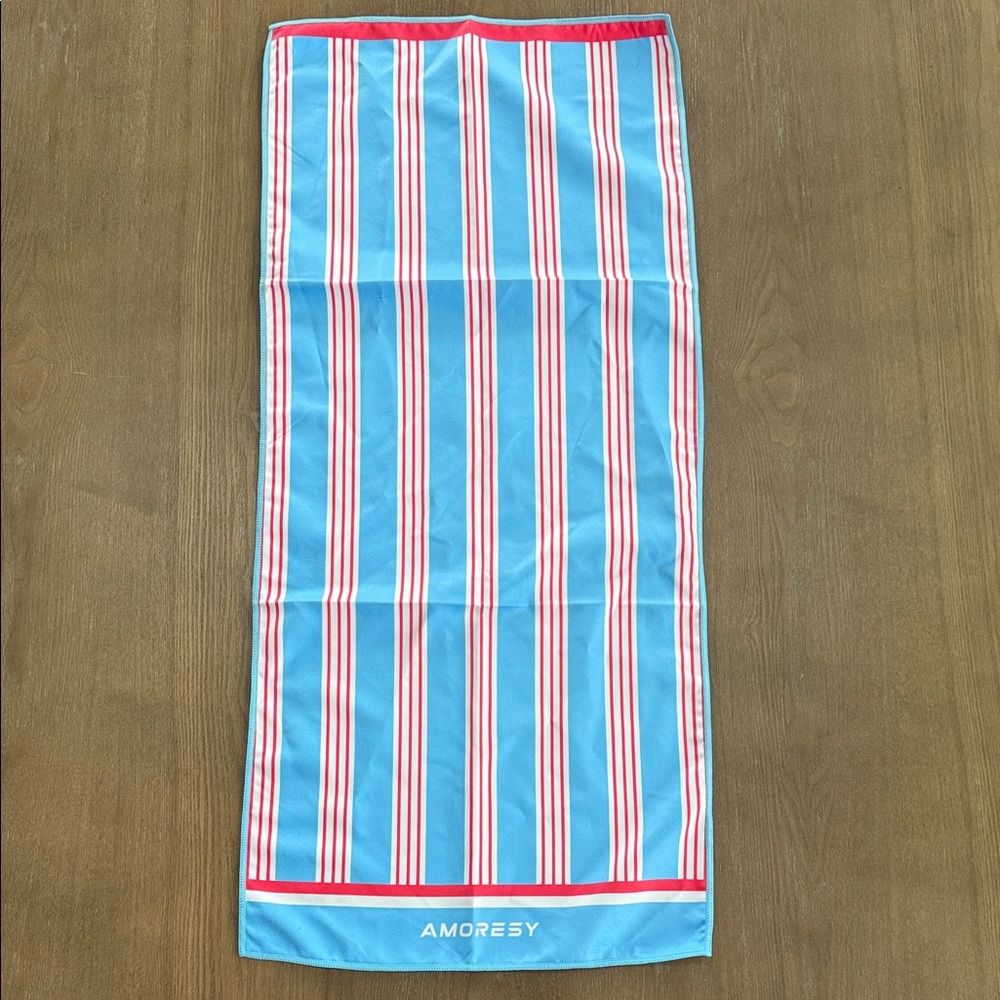 Amoresy Quick-Drying Microfiber Sports Towel NEW
